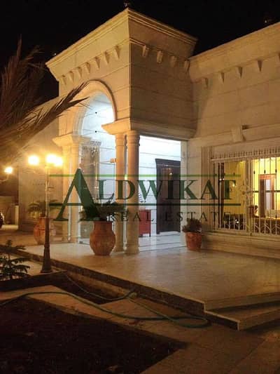 فیلا 9 غرف نوم للبيع في شارع المطار، عمان - Photo
