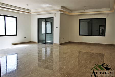 4 Bedroom Flat for Sale in Abdun, Amman - Photo