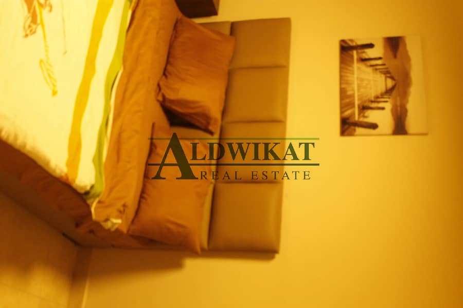6 Photo
