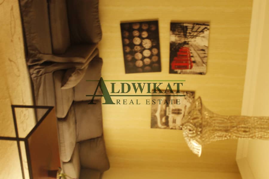 8 Photo