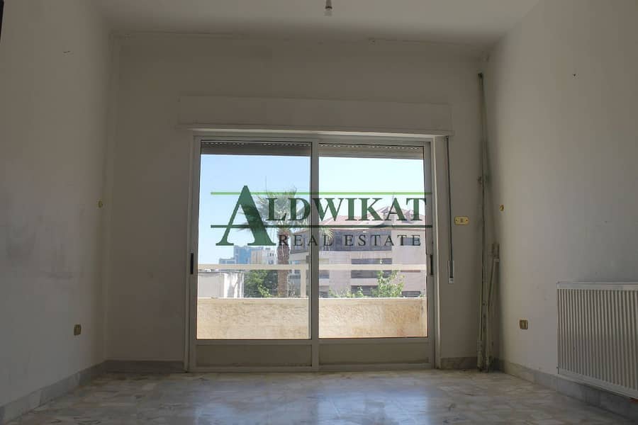 2 Photo