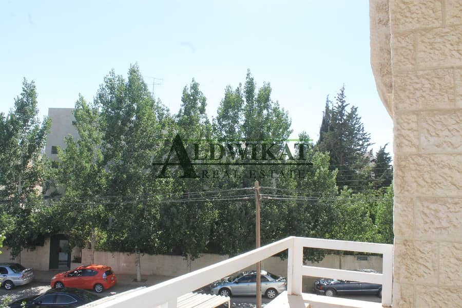 4 Photo