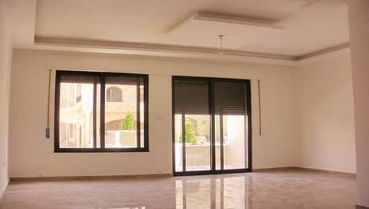 3 Bedroom Flat for Sale in Al Jubaiha, Amman - Photo