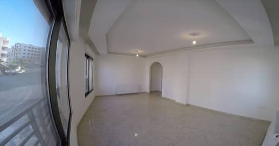 3 Bedroom Flat for Sale in Al Jubaiha, Amman - Photo