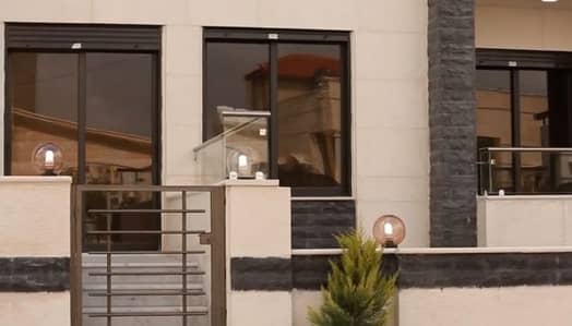 3 Bedroom Flat for Sale in Al Jubaiha, Amman - Photo