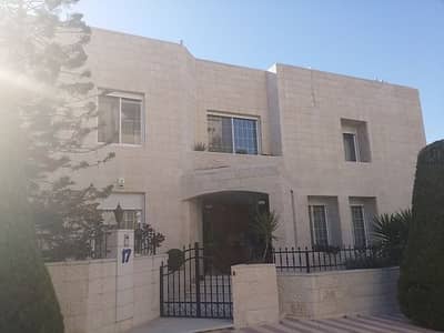 10 Bedroom Villa for Sale in Shmeisani, Amman - Photo